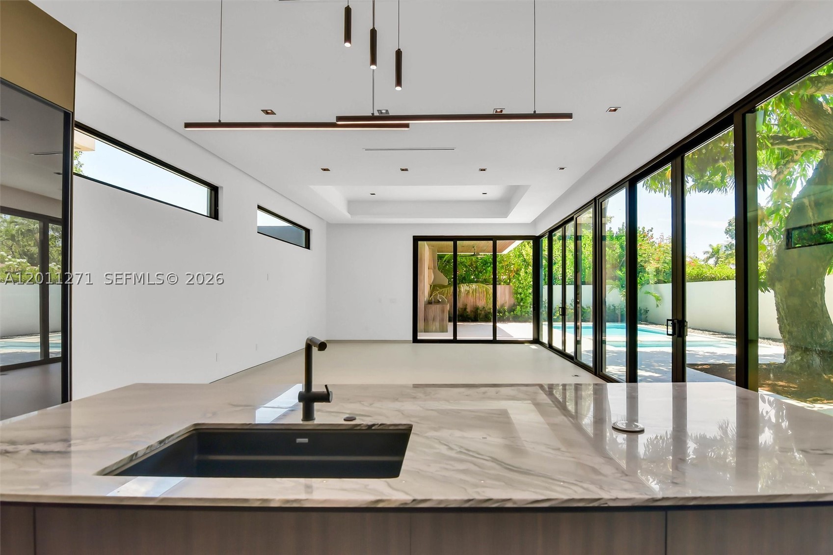 BRICKELL ESTATES - Residential