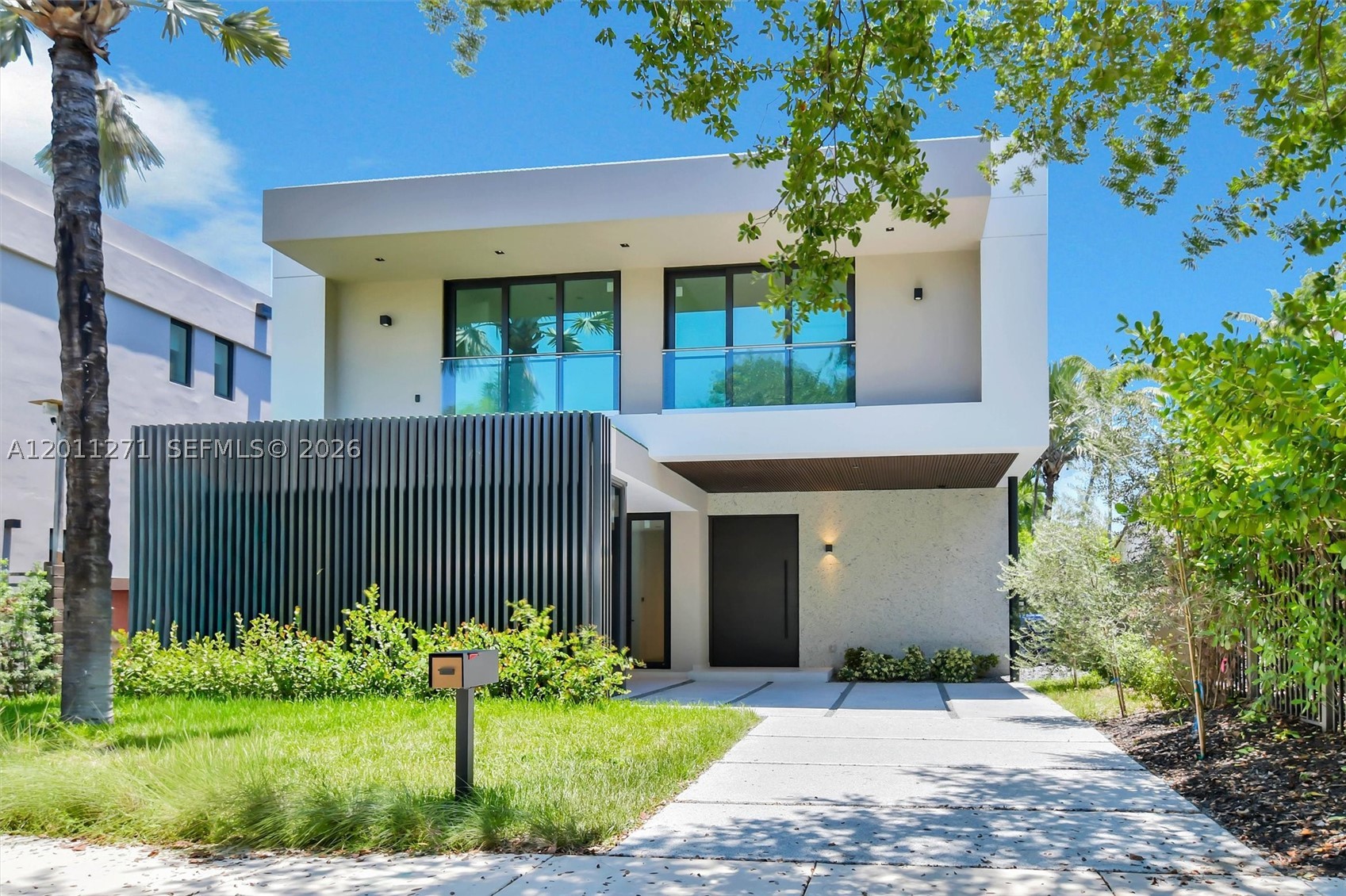 BRICKELL ESTATES - Residential