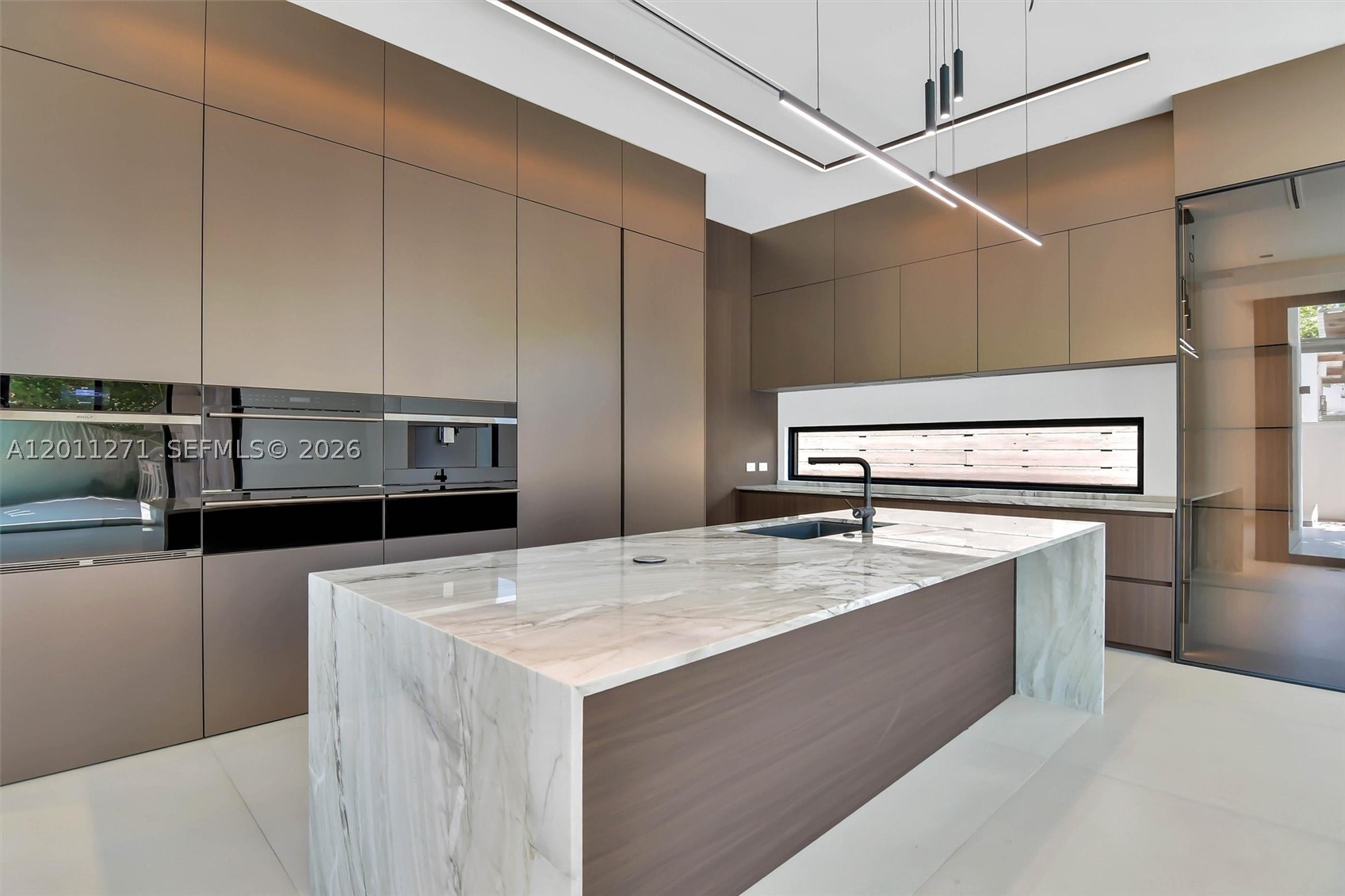 BRICKELL ESTATES - Residential