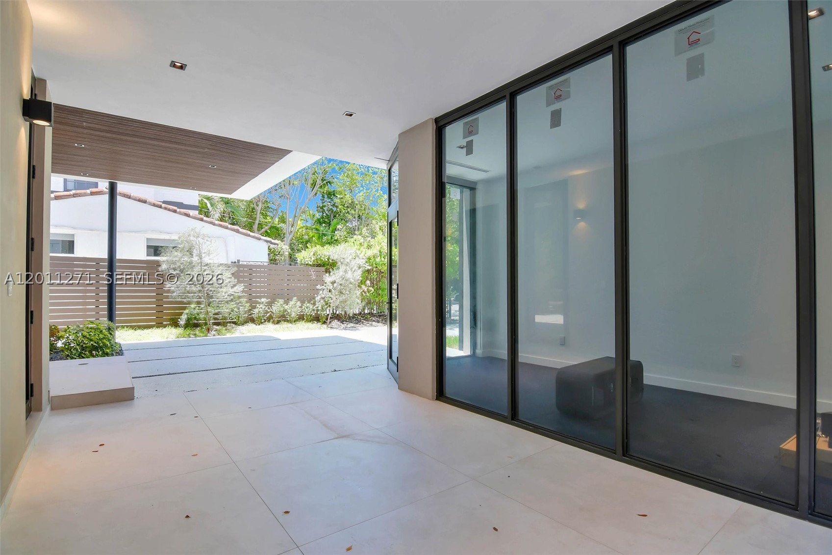 BRICKELL ESTATES - Residential