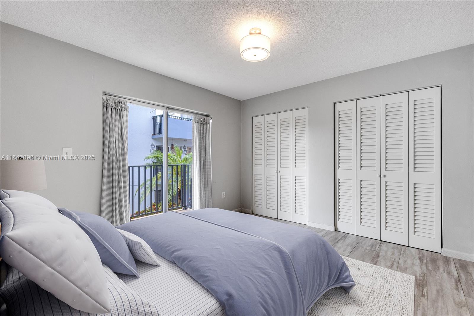 GROVE GARDENS CONDO - Residential