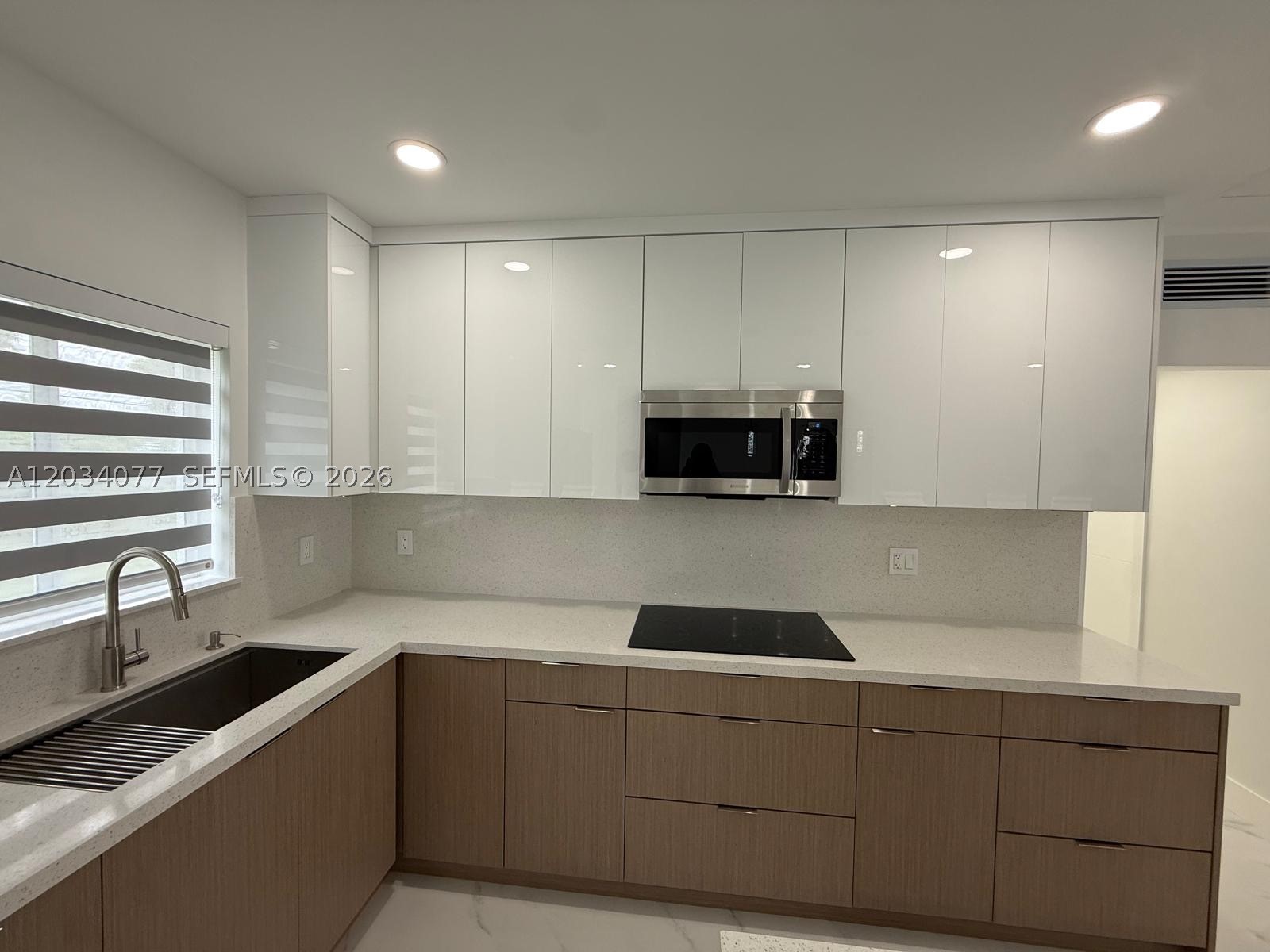 HIALEAH 14TH ADDN REV PL - Residential