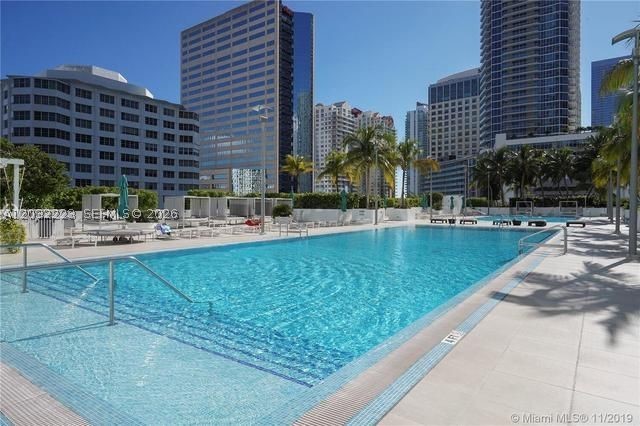 THE PLAZA 851 BRICKELL CO - Residential Lease