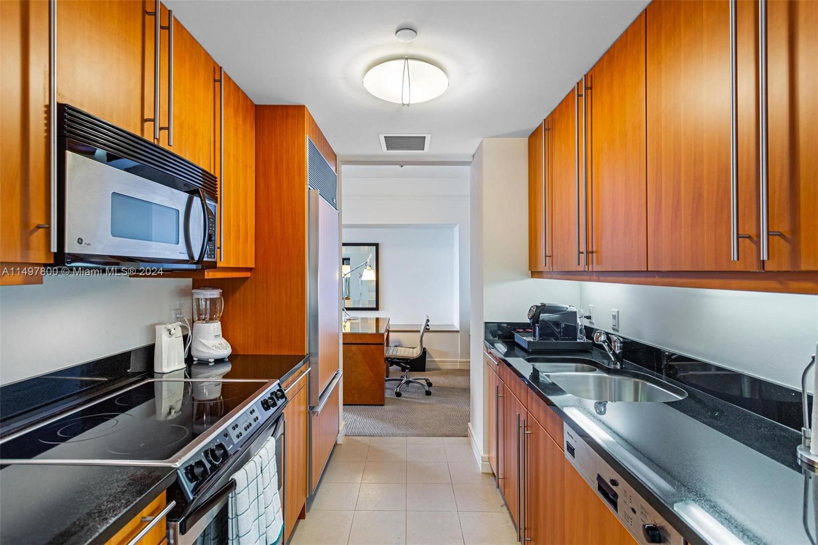 MILLENNIUM TOWER CONDOMIN - Residential