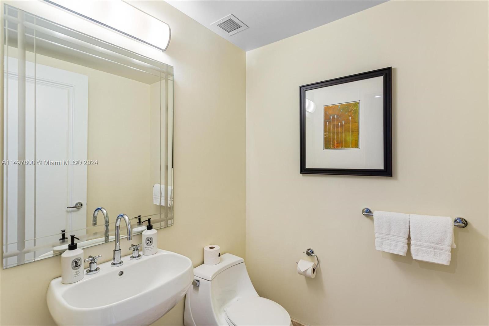 MILLENNIUM TOWER CONDOMIN - Residential