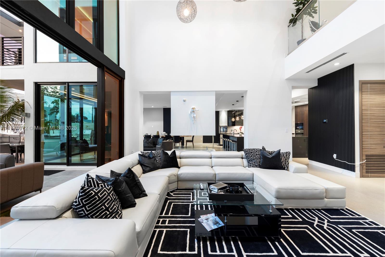CORAL RIDGE - Residential Lease