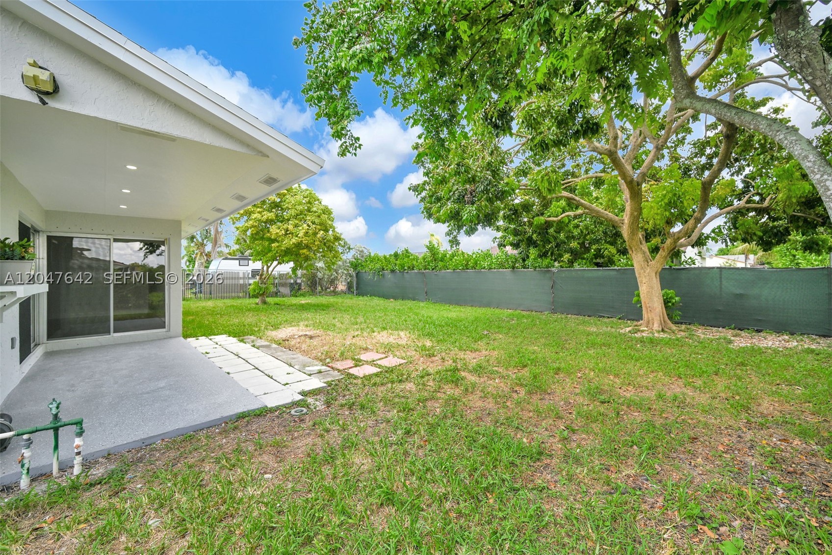 MEADOW WOOD MANOR SEC 6 - Residential