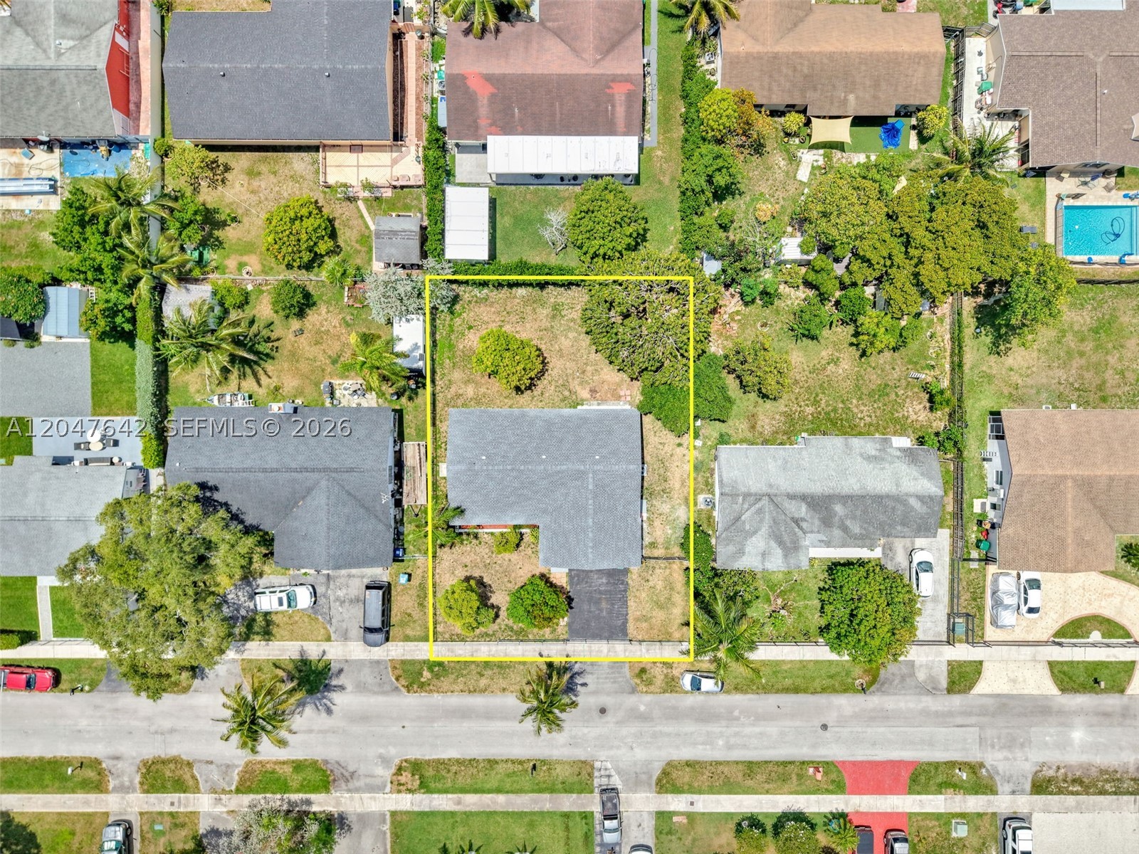 MEADOW WOOD MANOR SEC 6 - Residential