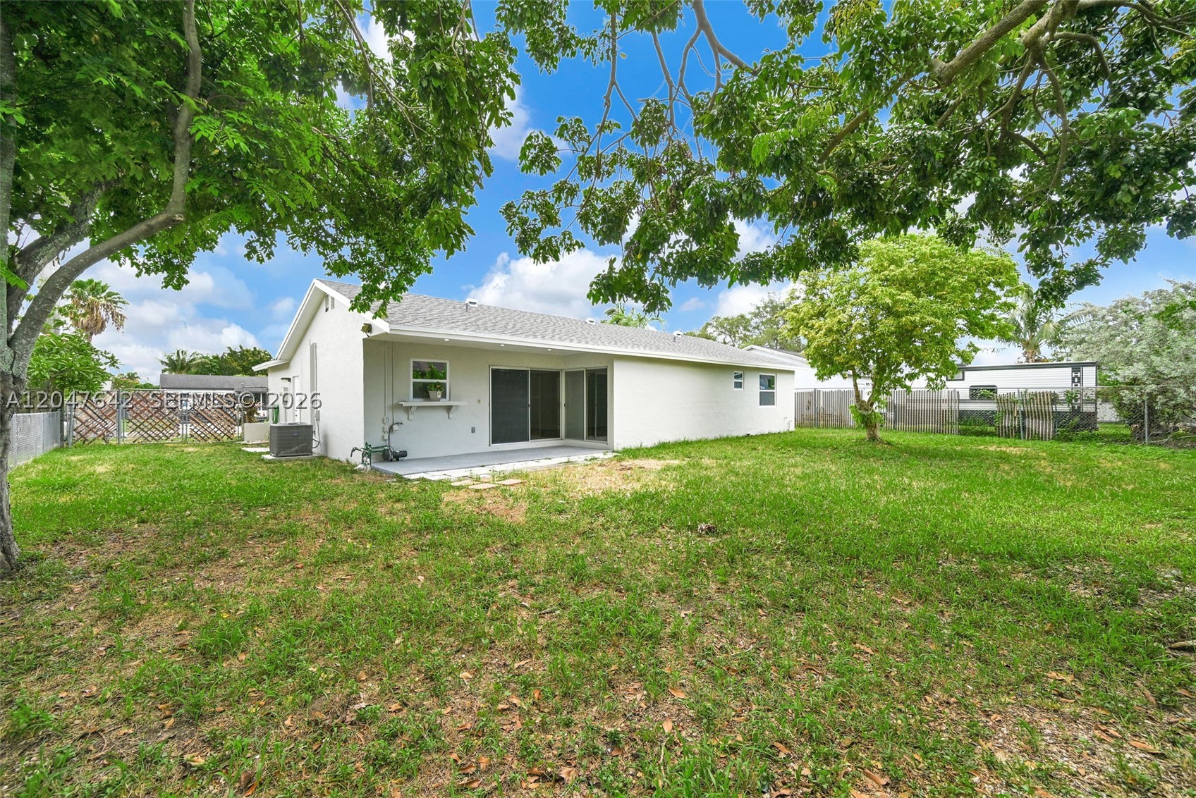 MEADOW WOOD MANOR SEC 6 - Residential