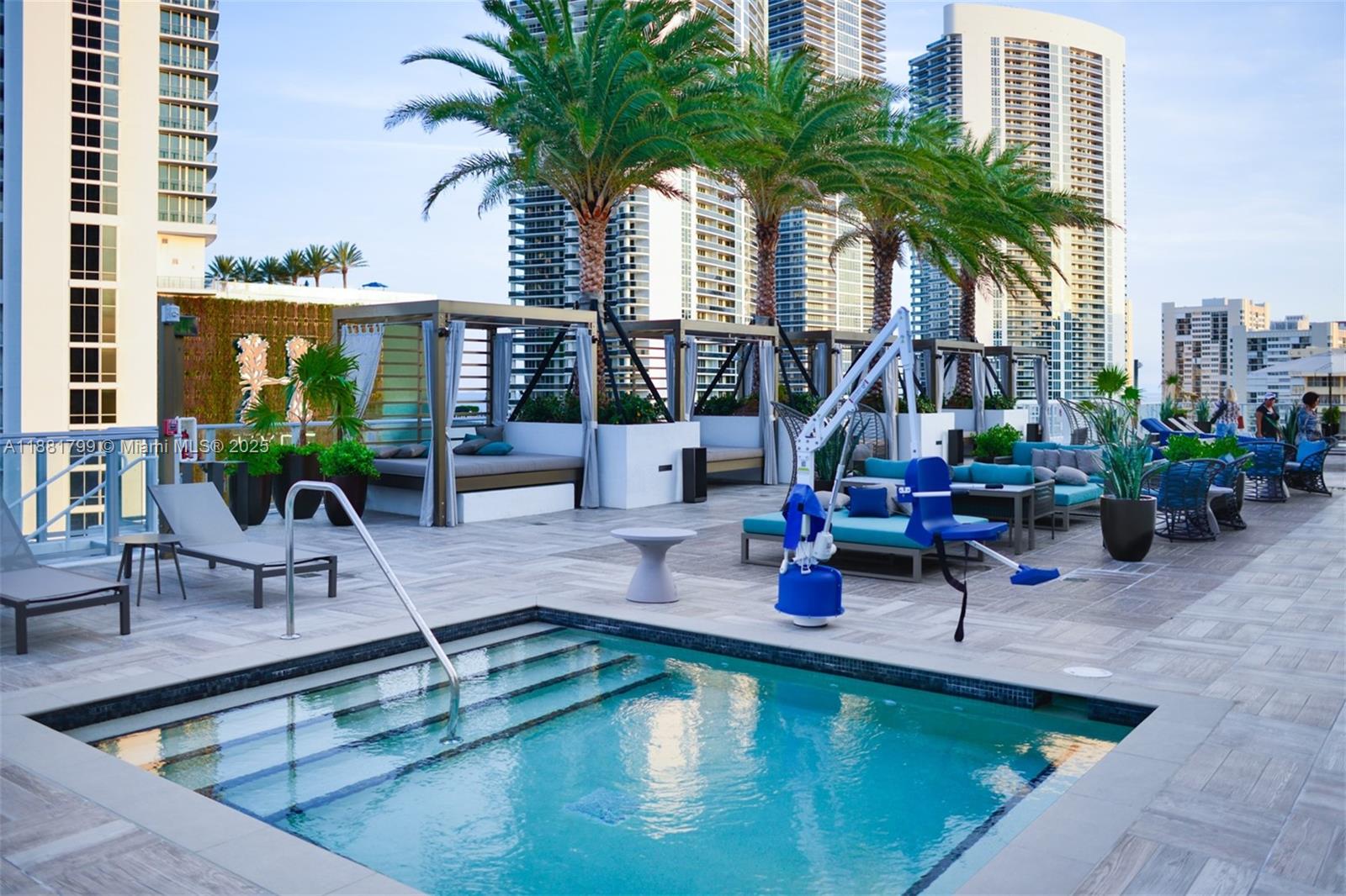 4010 SOUTH OCEAN - Residential