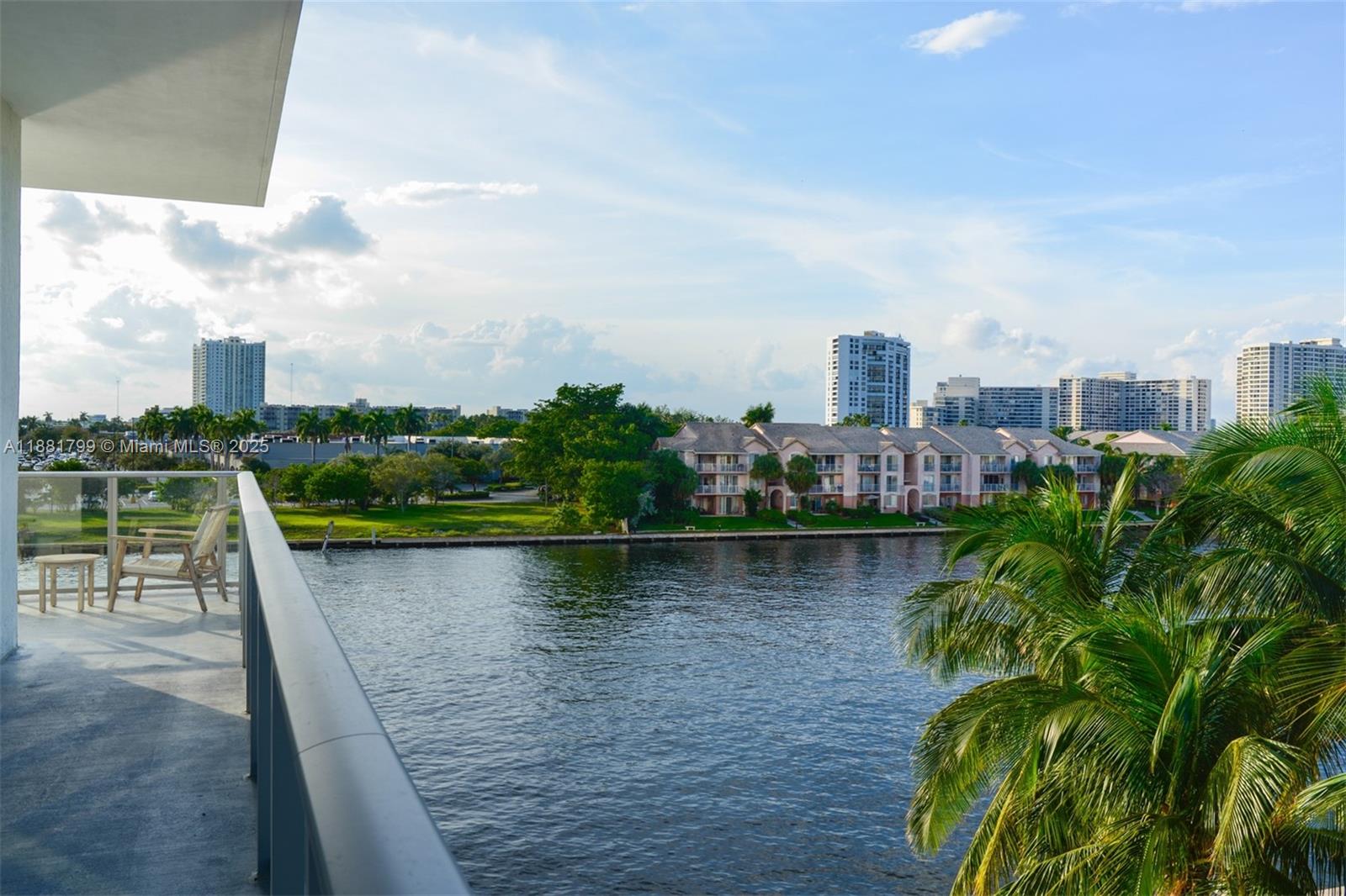 4010 SOUTH OCEAN - Residential