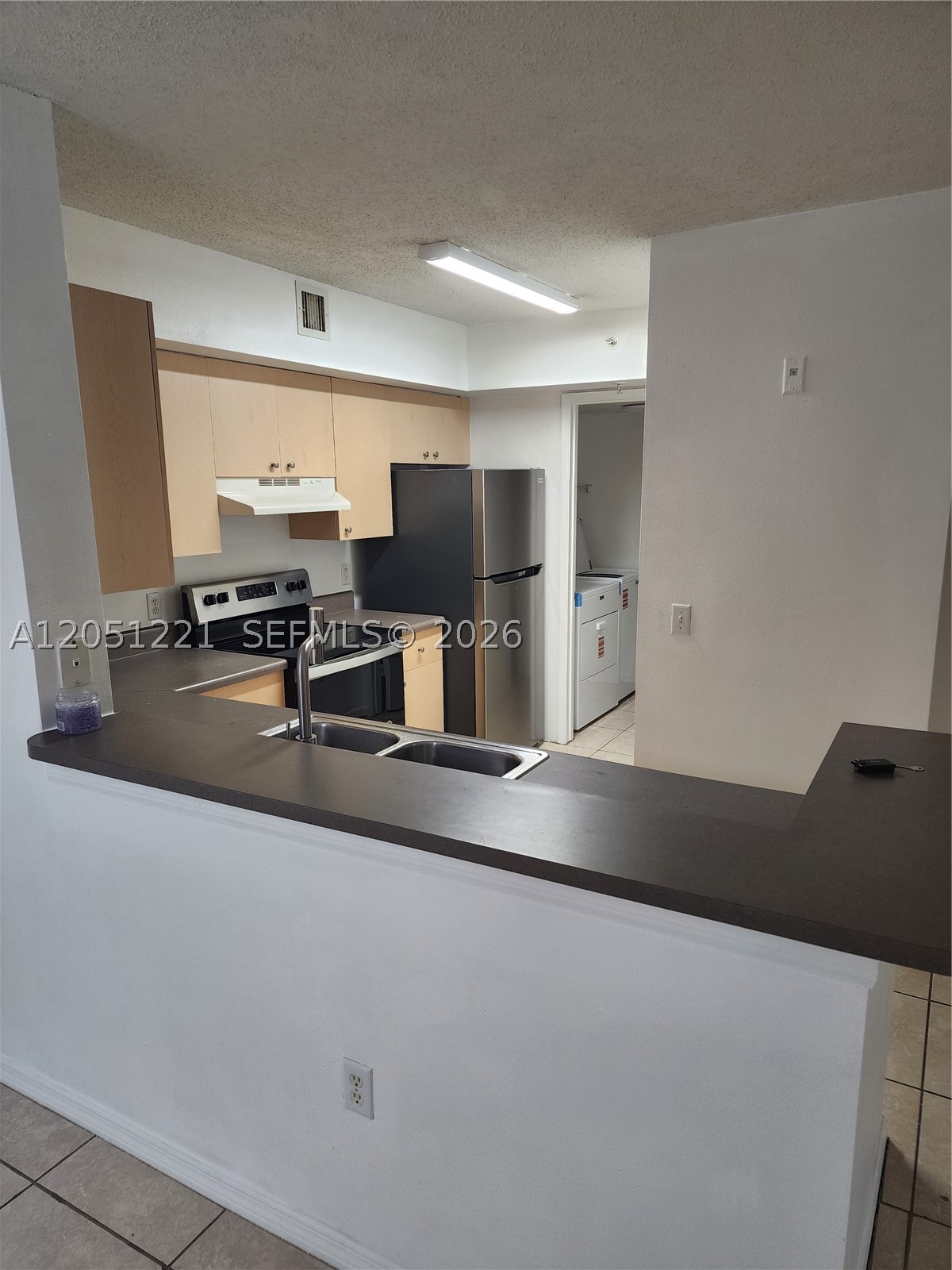 AVENTINE AT MIRAMAR - Residential Lease