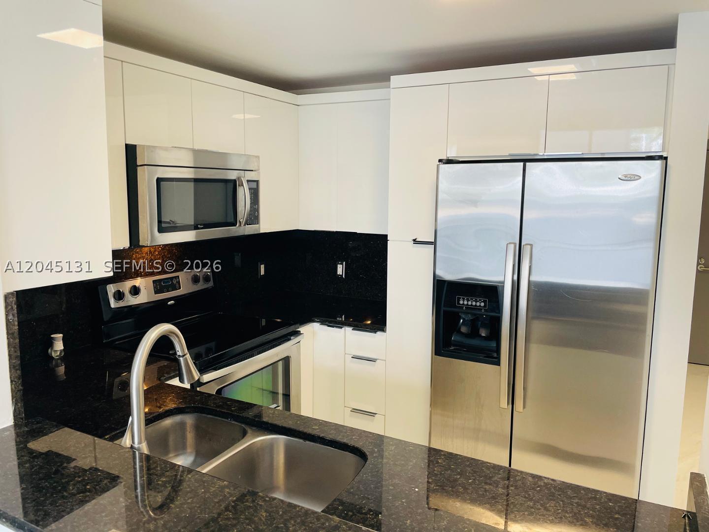 FORTUNE HOUSE CONDO - Residential Lease