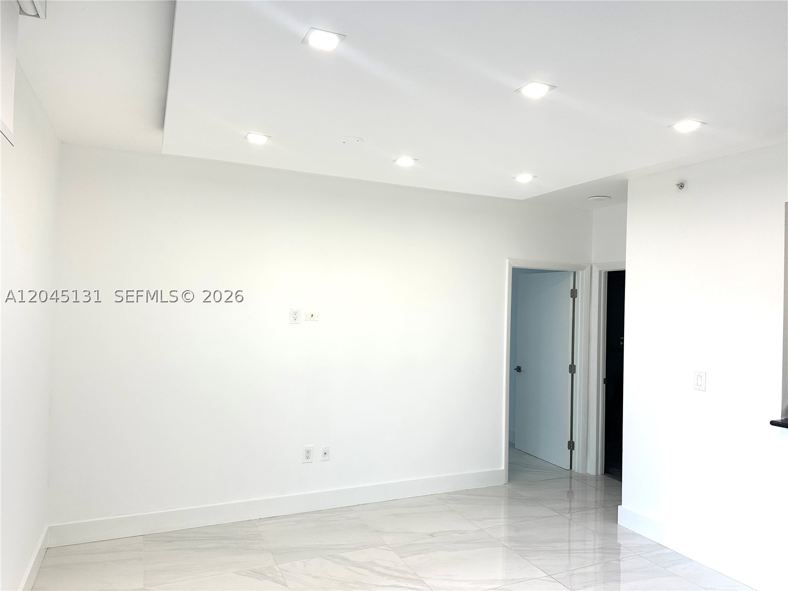 FORTUNE HOUSE CONDO - Residential Lease