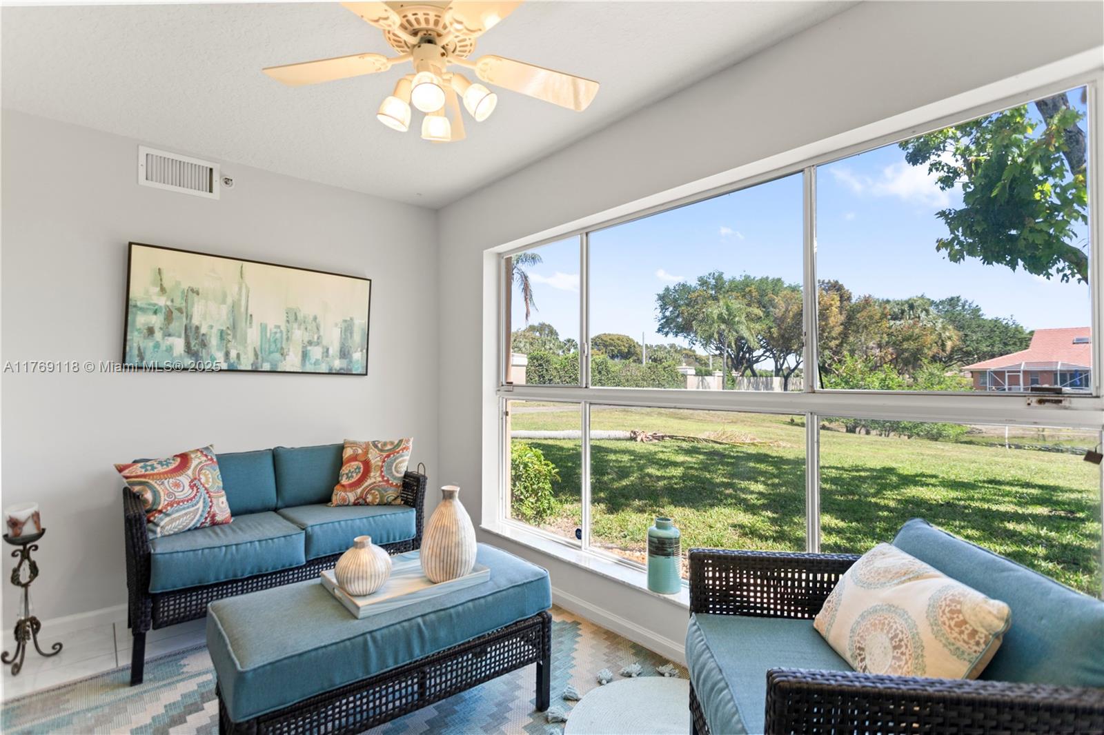 Coral Lakes - Residential