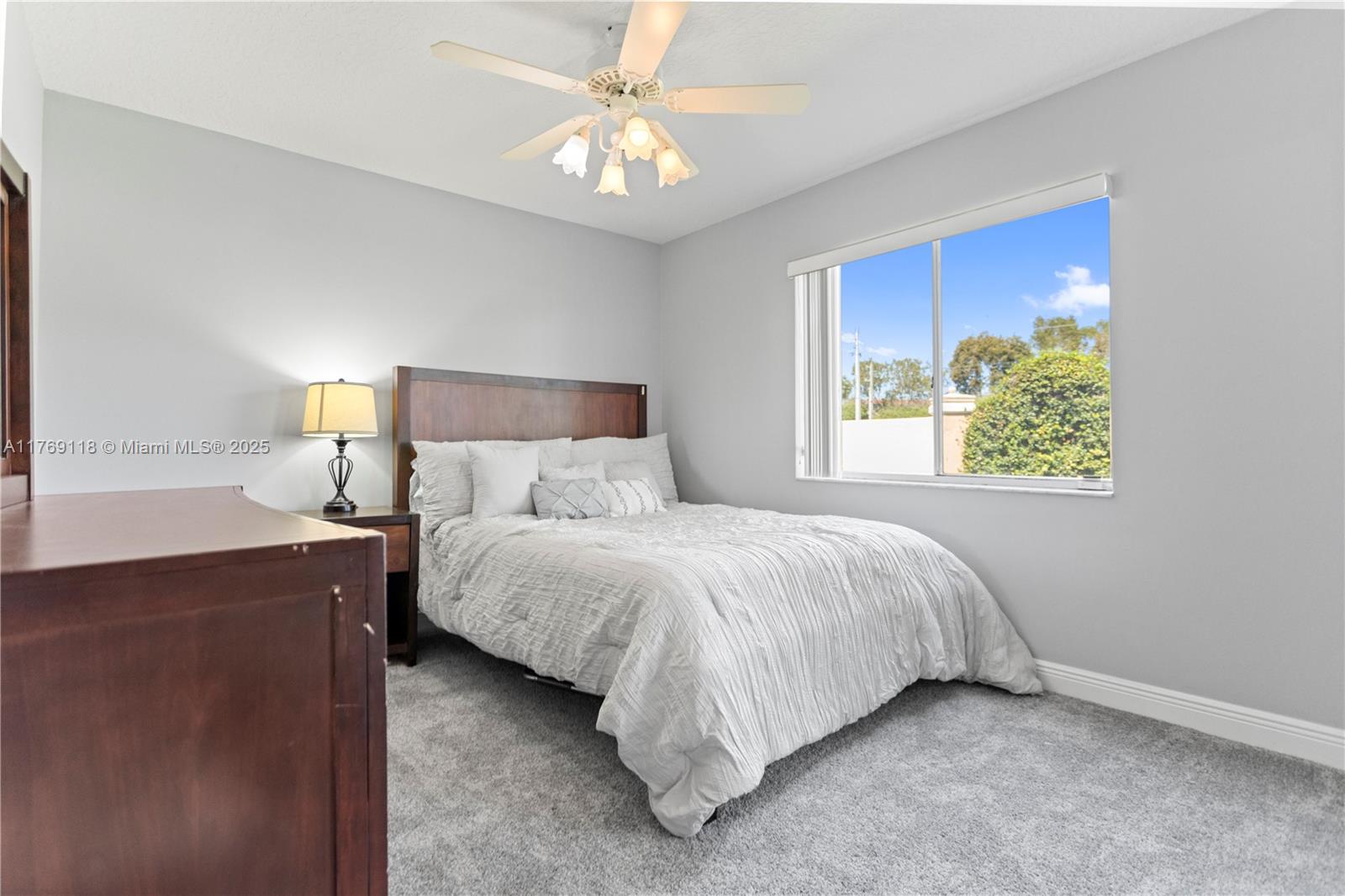 Coral Lakes - Residential