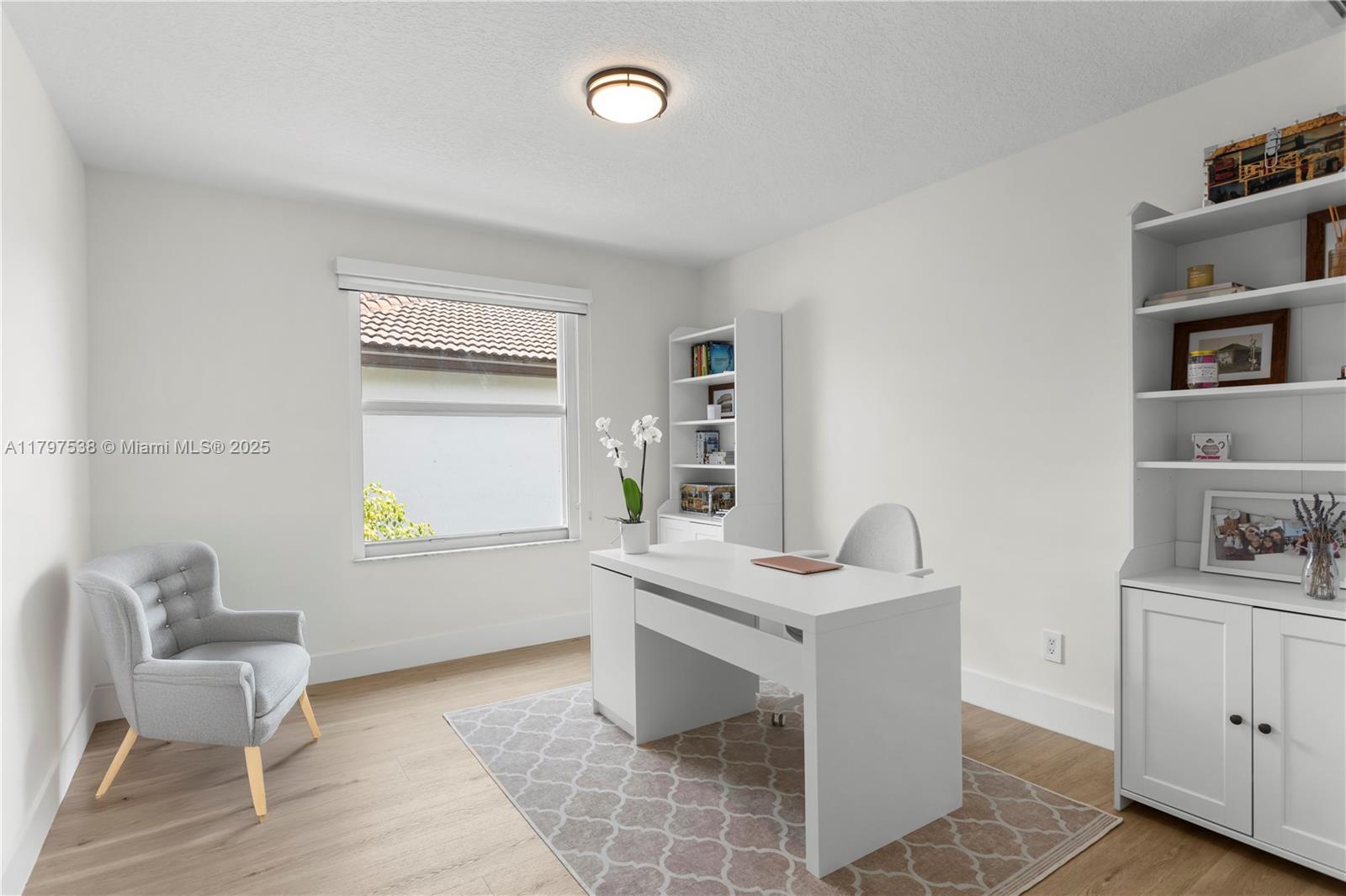 ISLES AT WESTON - Residential