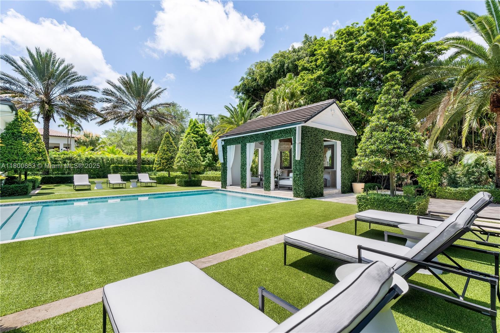 BRUCE-LAURIE SUB - Residential