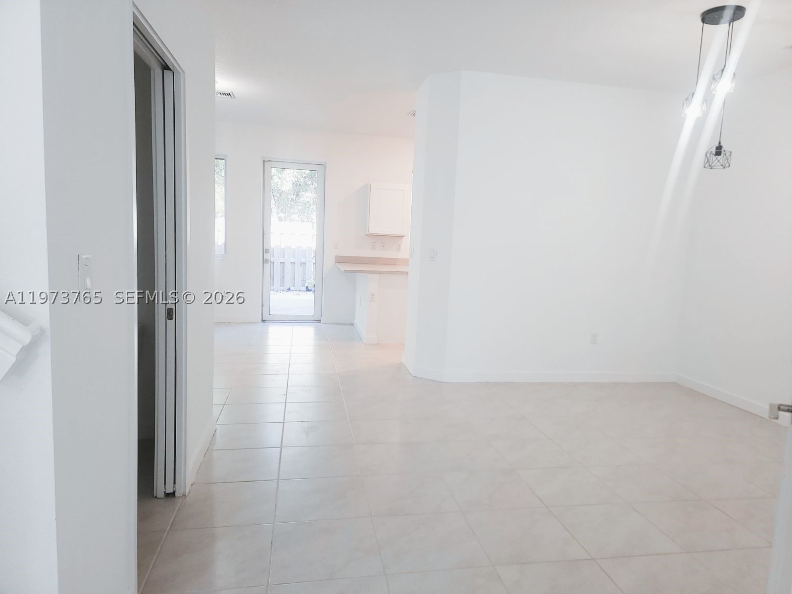 WALDEN PLACE - Residential