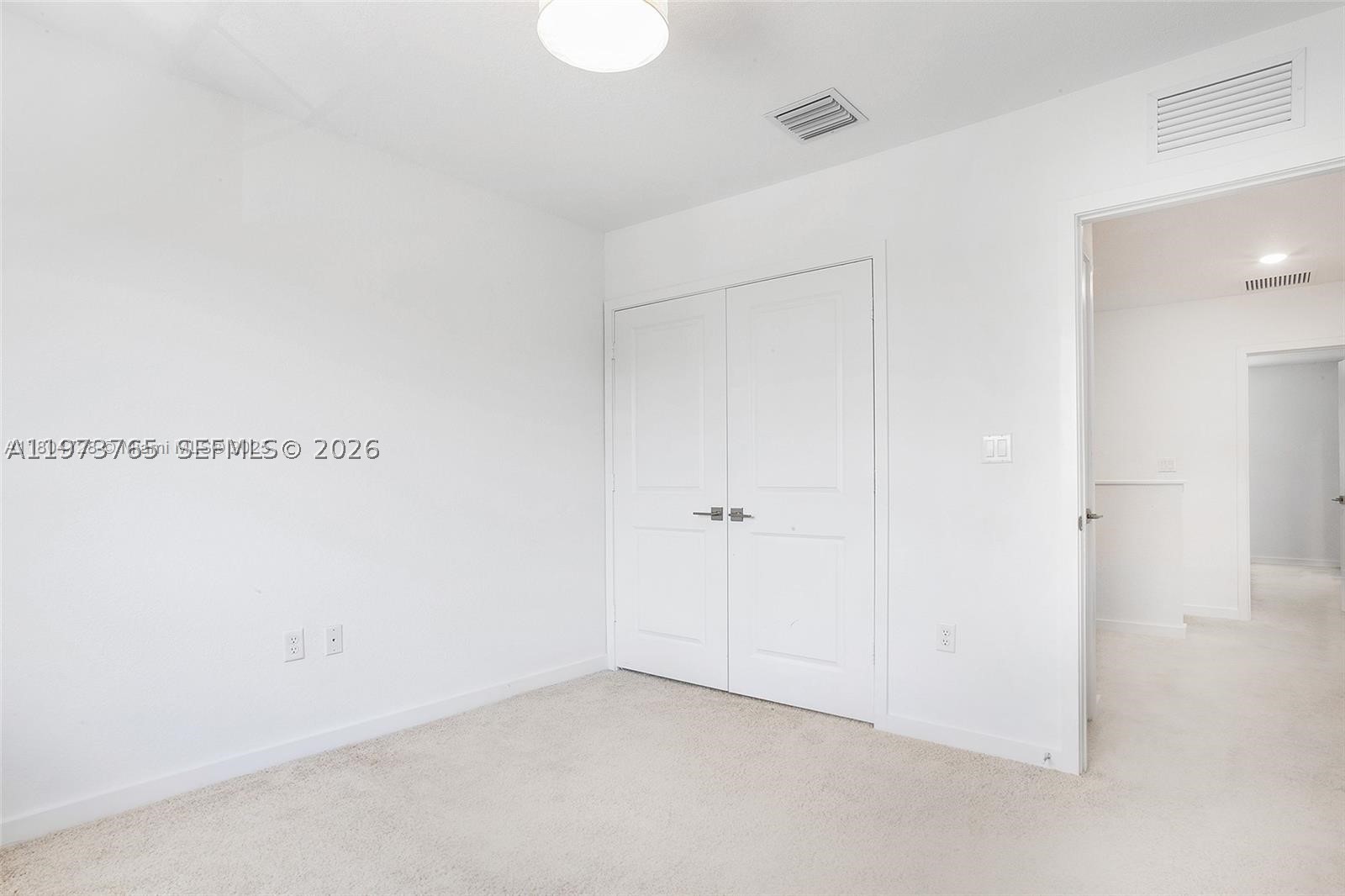 WALDEN PLACE - Residential