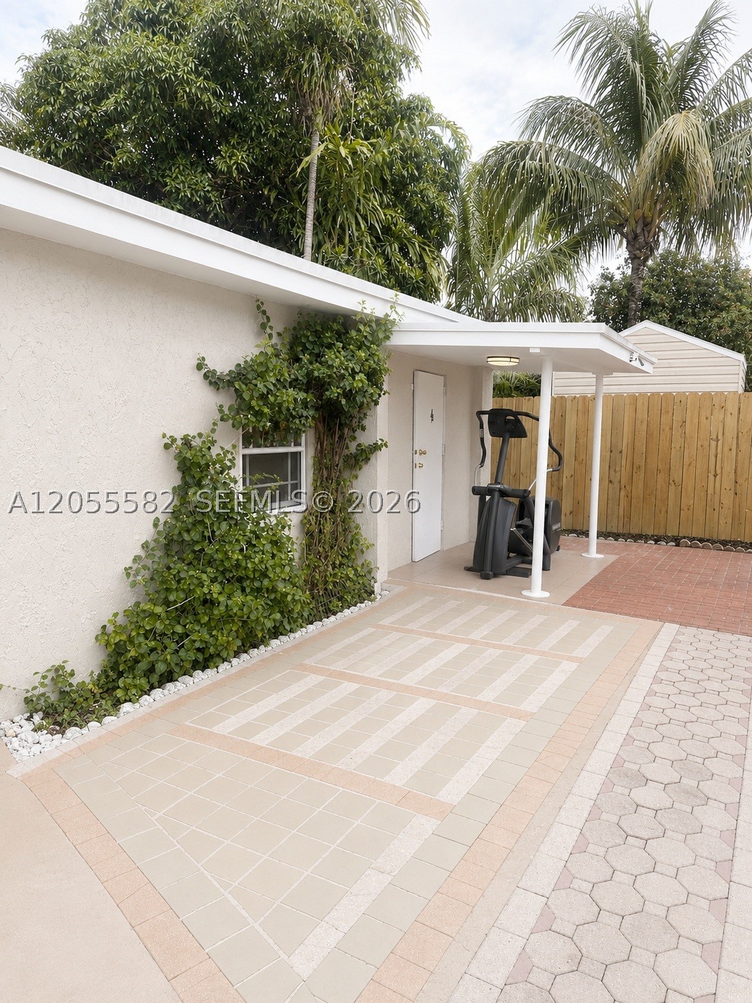 CORAL WAY SEC C - Residential Lease