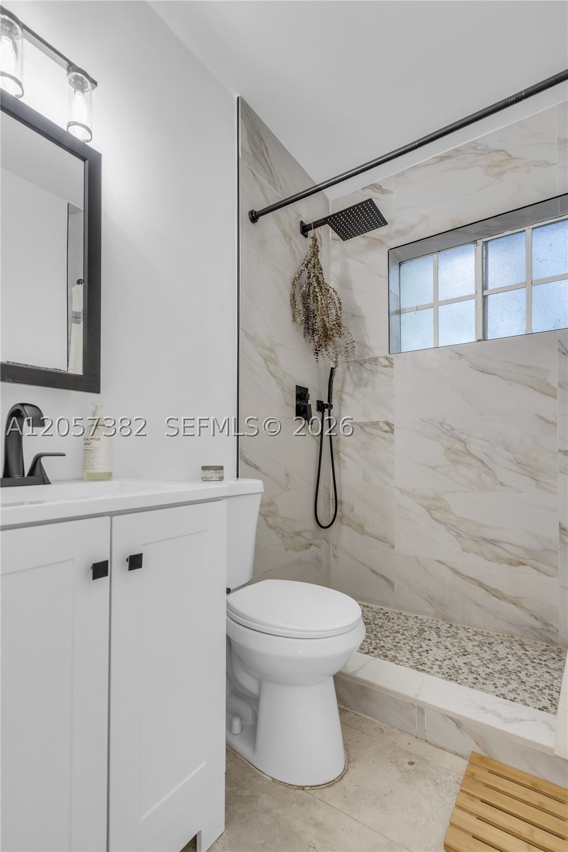 ALTA VISTA - Residential Income