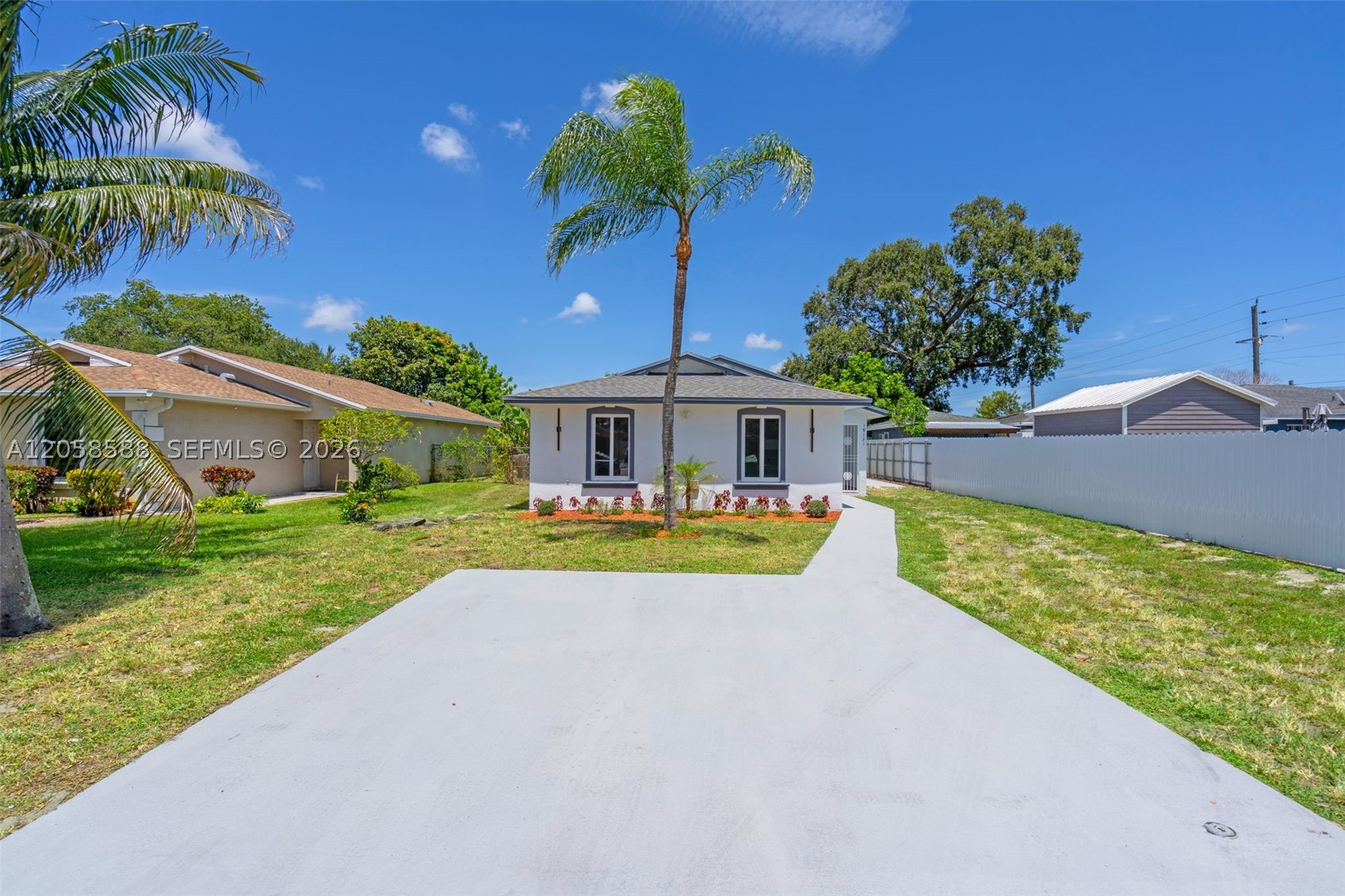 GOLDEN GARDENS SEC 6 - Residential