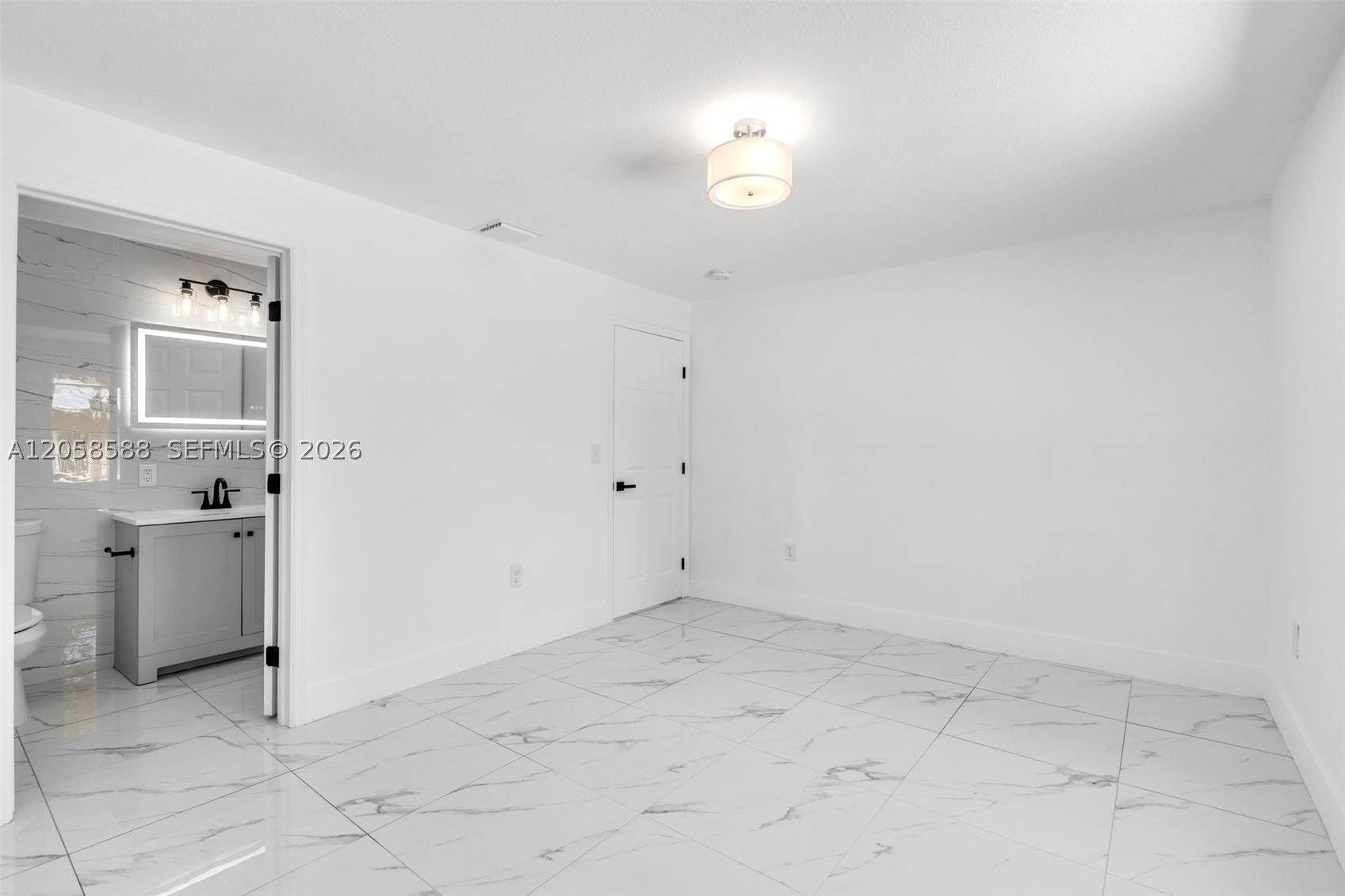 GOLDEN GARDENS SEC 6 - Residential