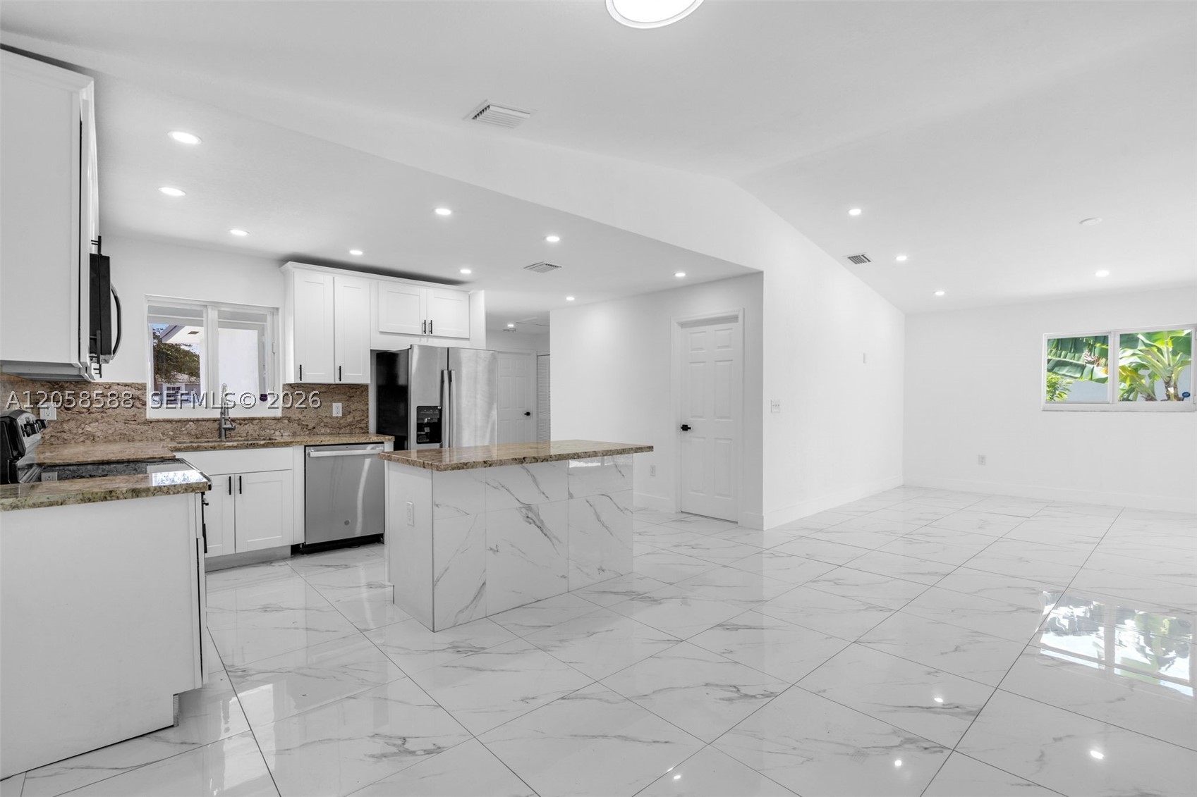 GOLDEN GARDENS SEC 6 - Residential
