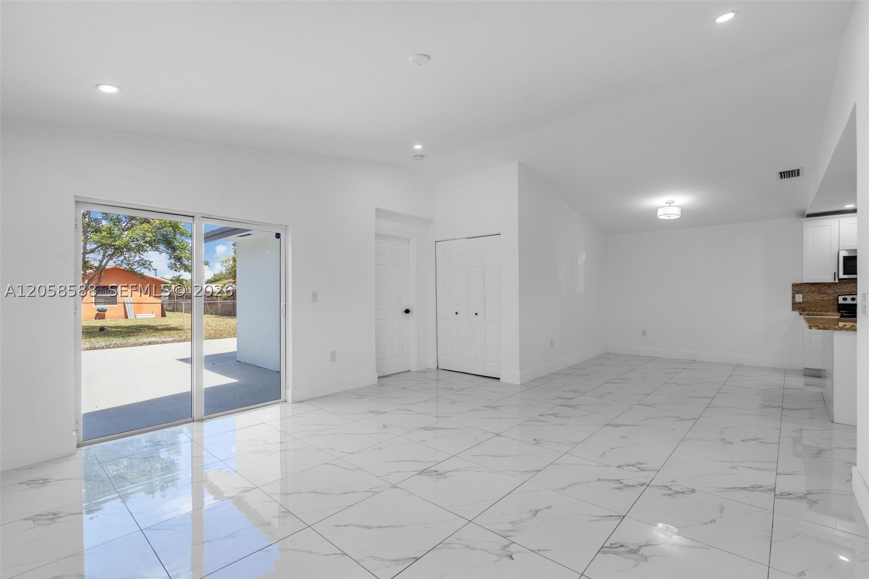 GOLDEN GARDENS SEC 6 - Residential