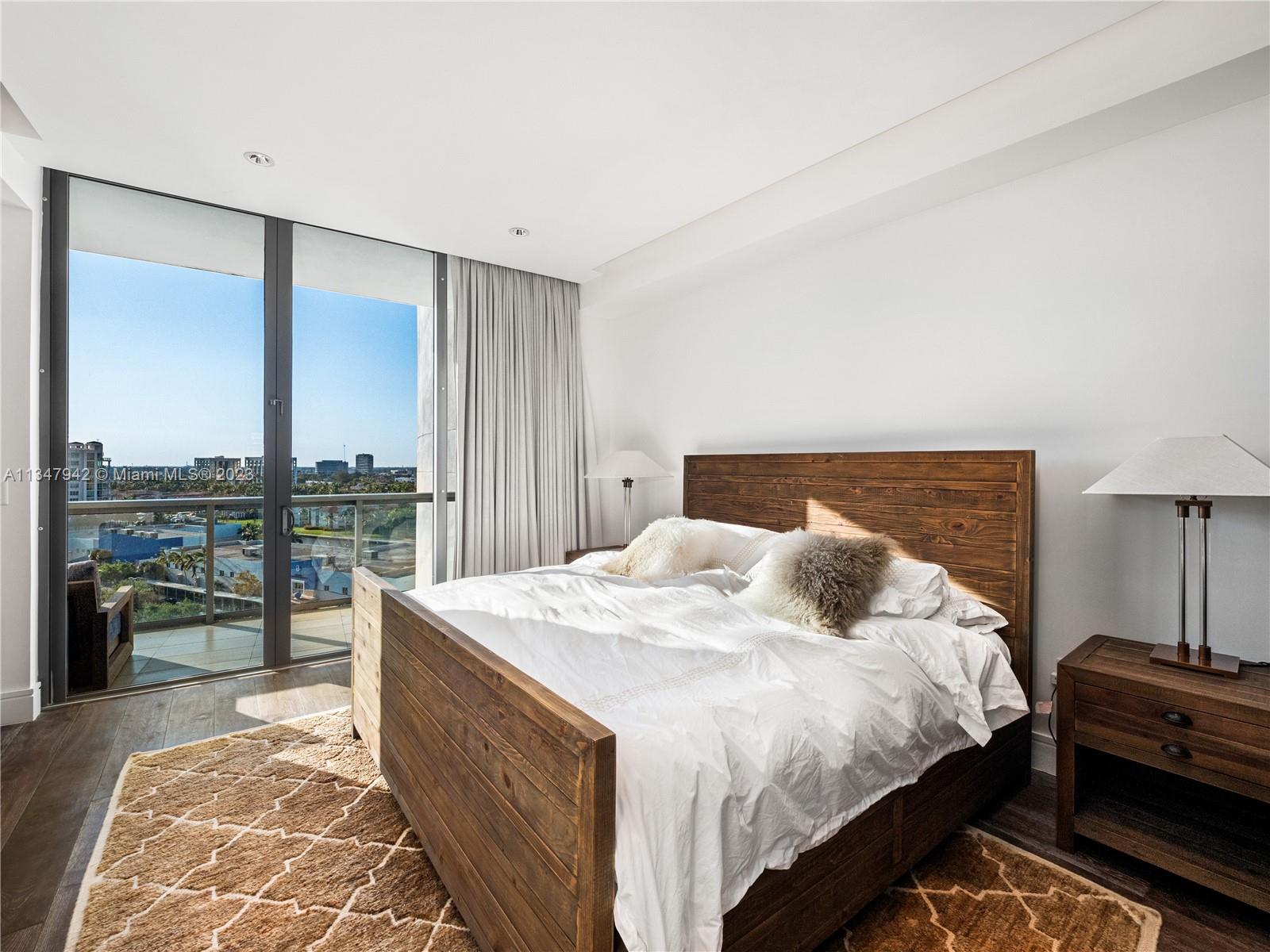 ECHO CONDO - Residential