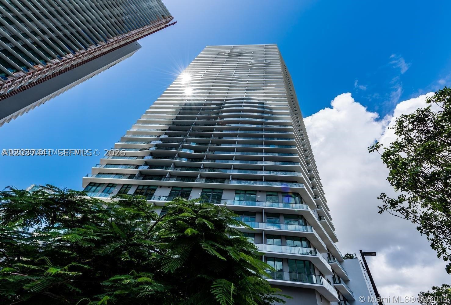 PARAISO BAYVIEWS CONDO - Residential
