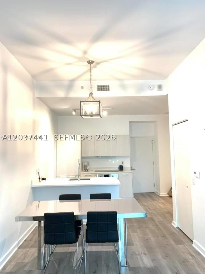 PARAISO BAYVIEWS CONDO - Residential