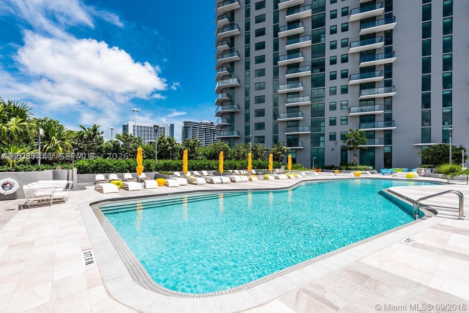 PARAISO BAYVIEWS CONDO - Residential