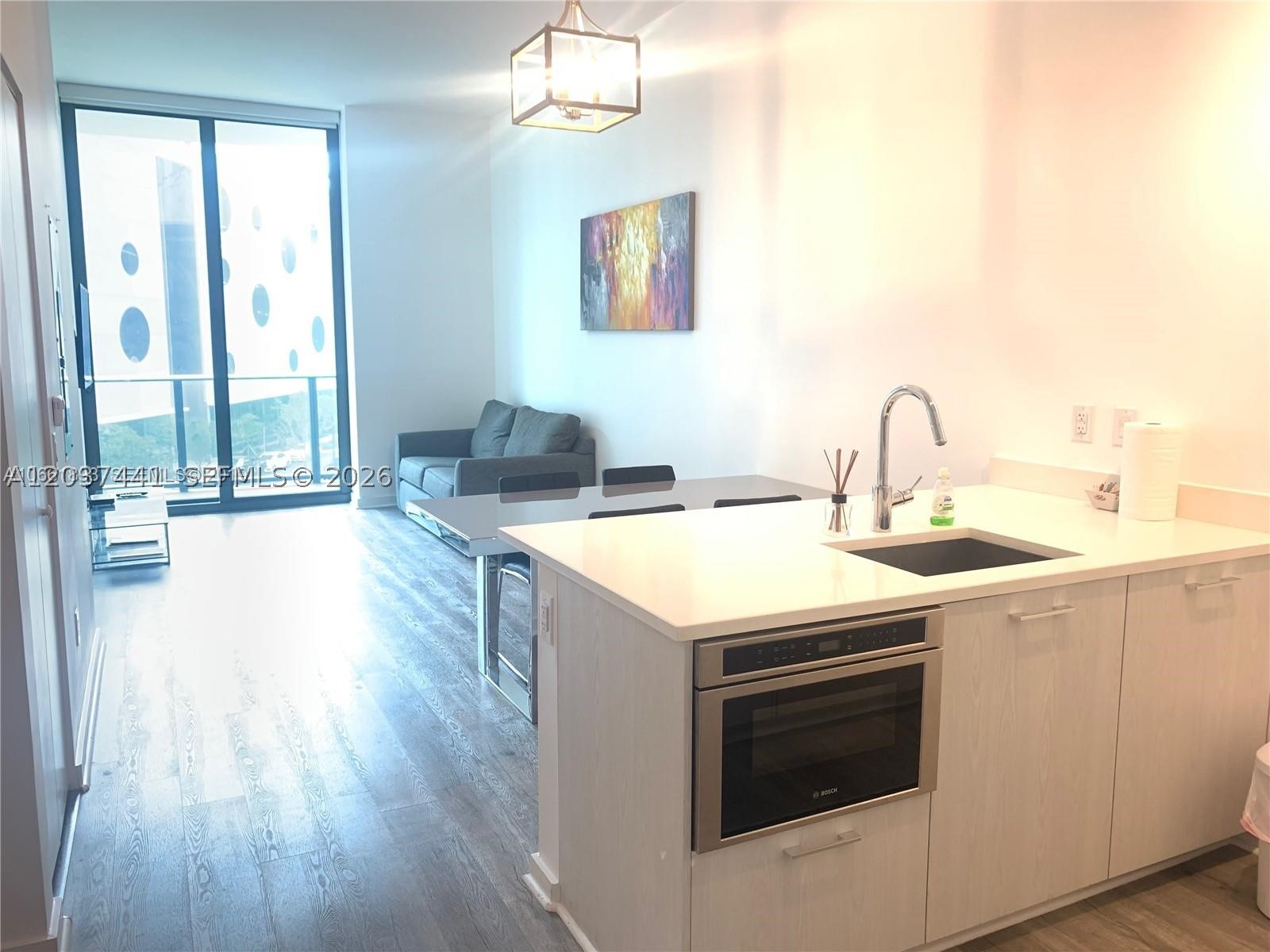 PARAISO BAYVIEWS CONDO - Residential
