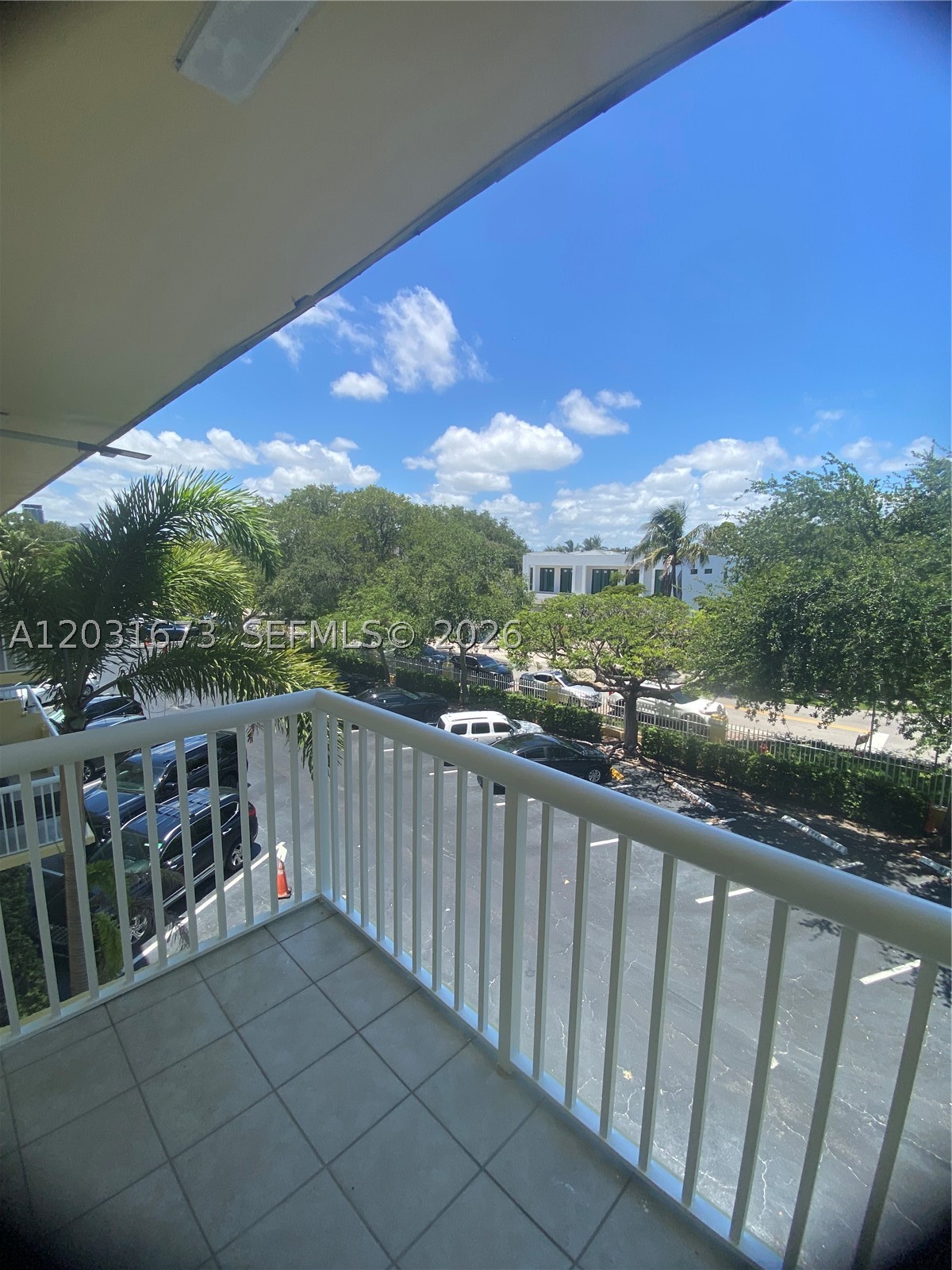 PINE CREST VILLAGE II AT - Residential Lease