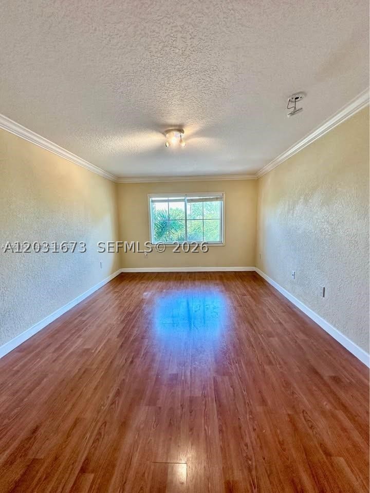 PINE CREST VILLAGE II AT - Residential Lease