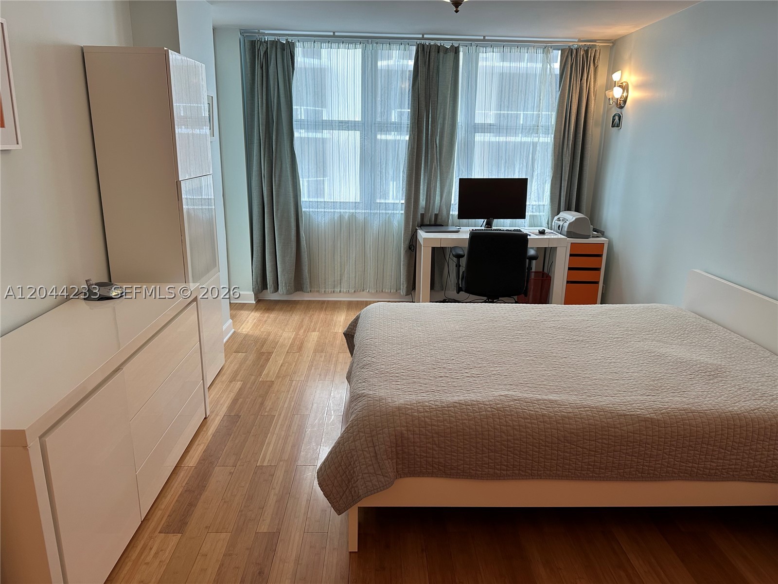 MAISON GRANDE CONDO - Residential