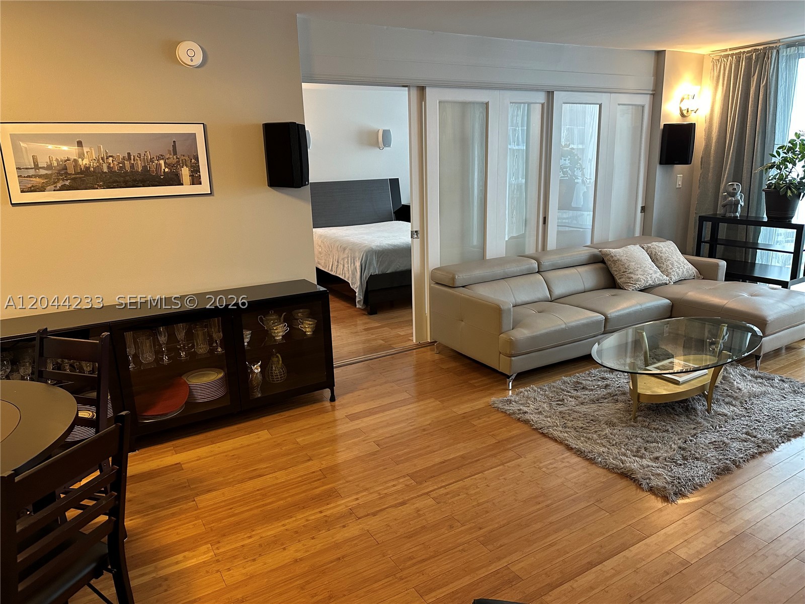 MAISON GRANDE CONDO - Residential