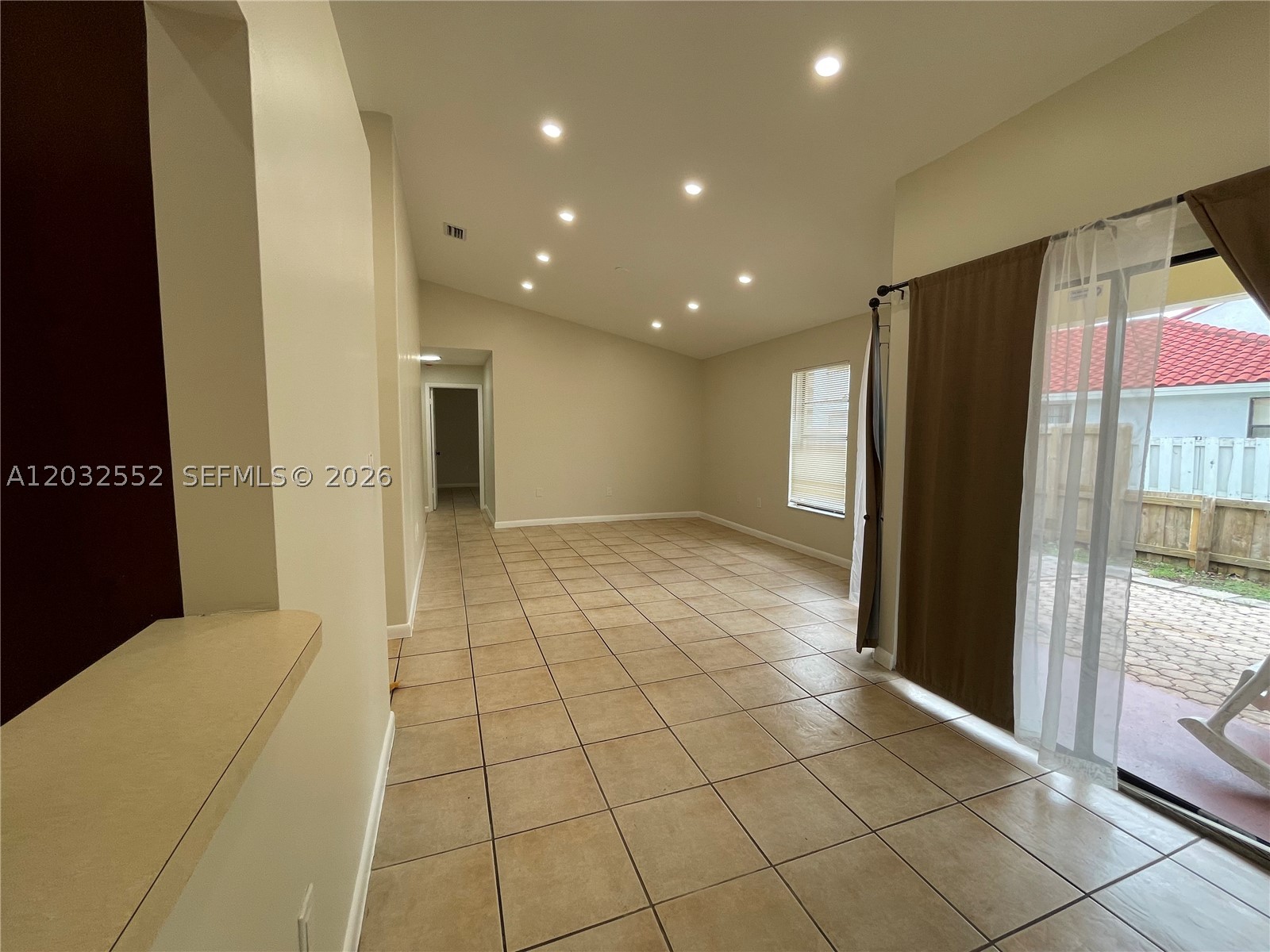 SAN REMO - Residential Lease