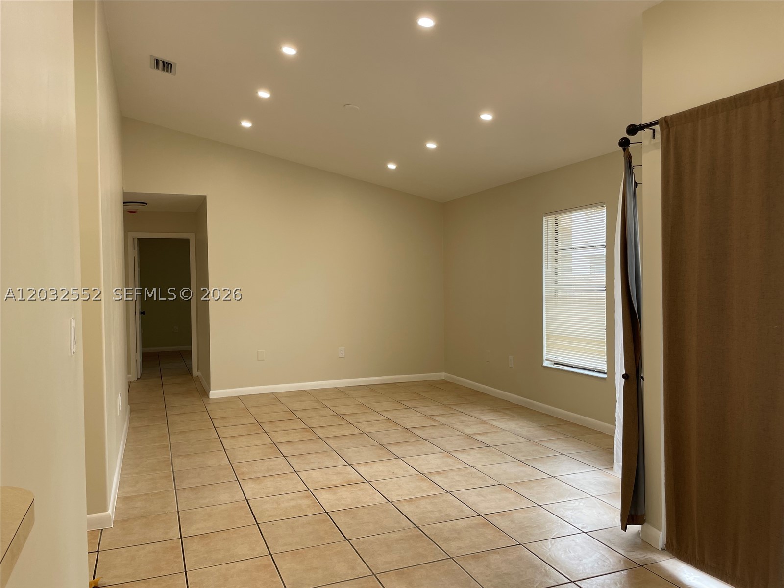 SAN REMO - Residential Lease
