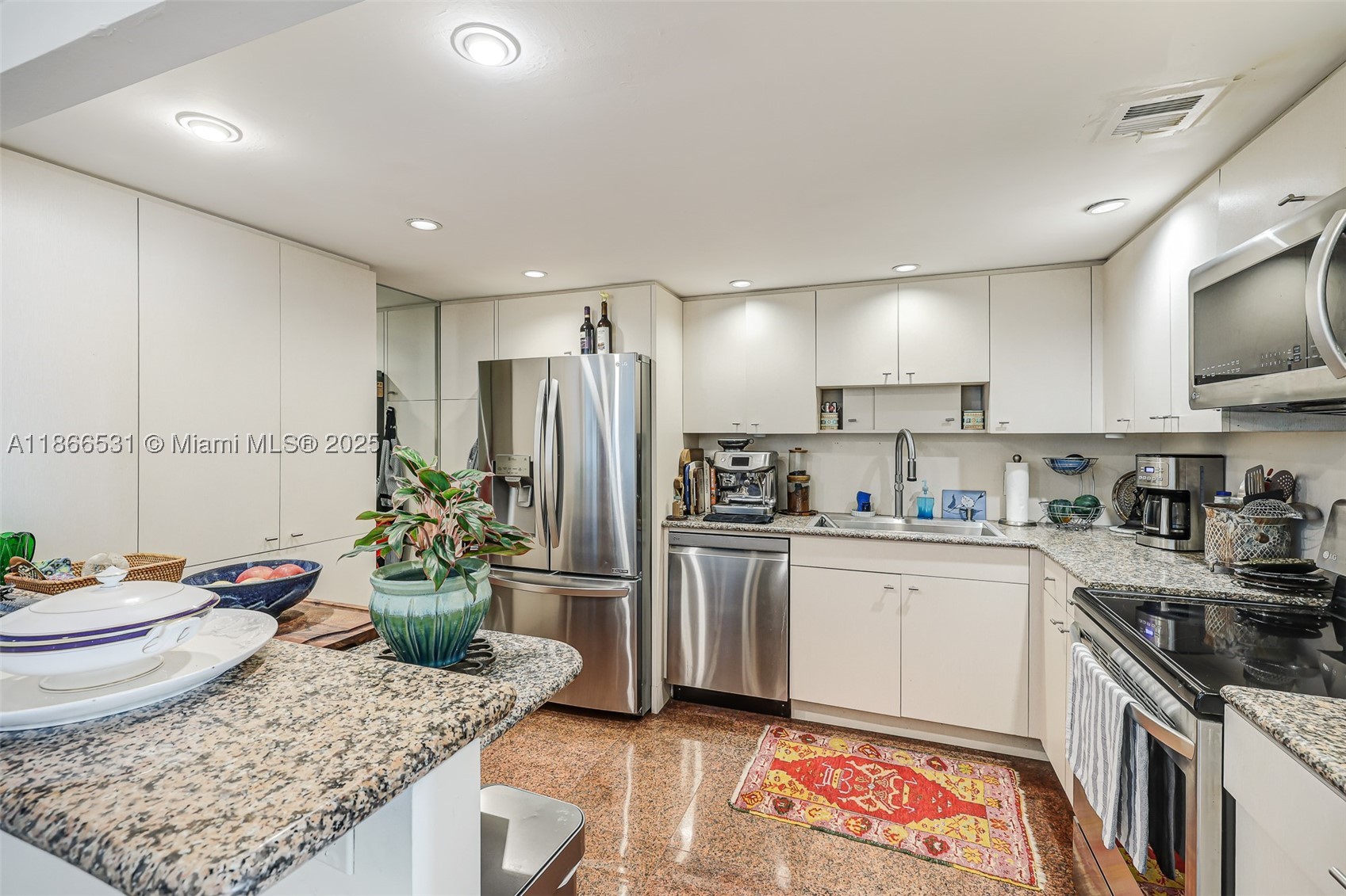 GROVE ISLE CONDO - Residential