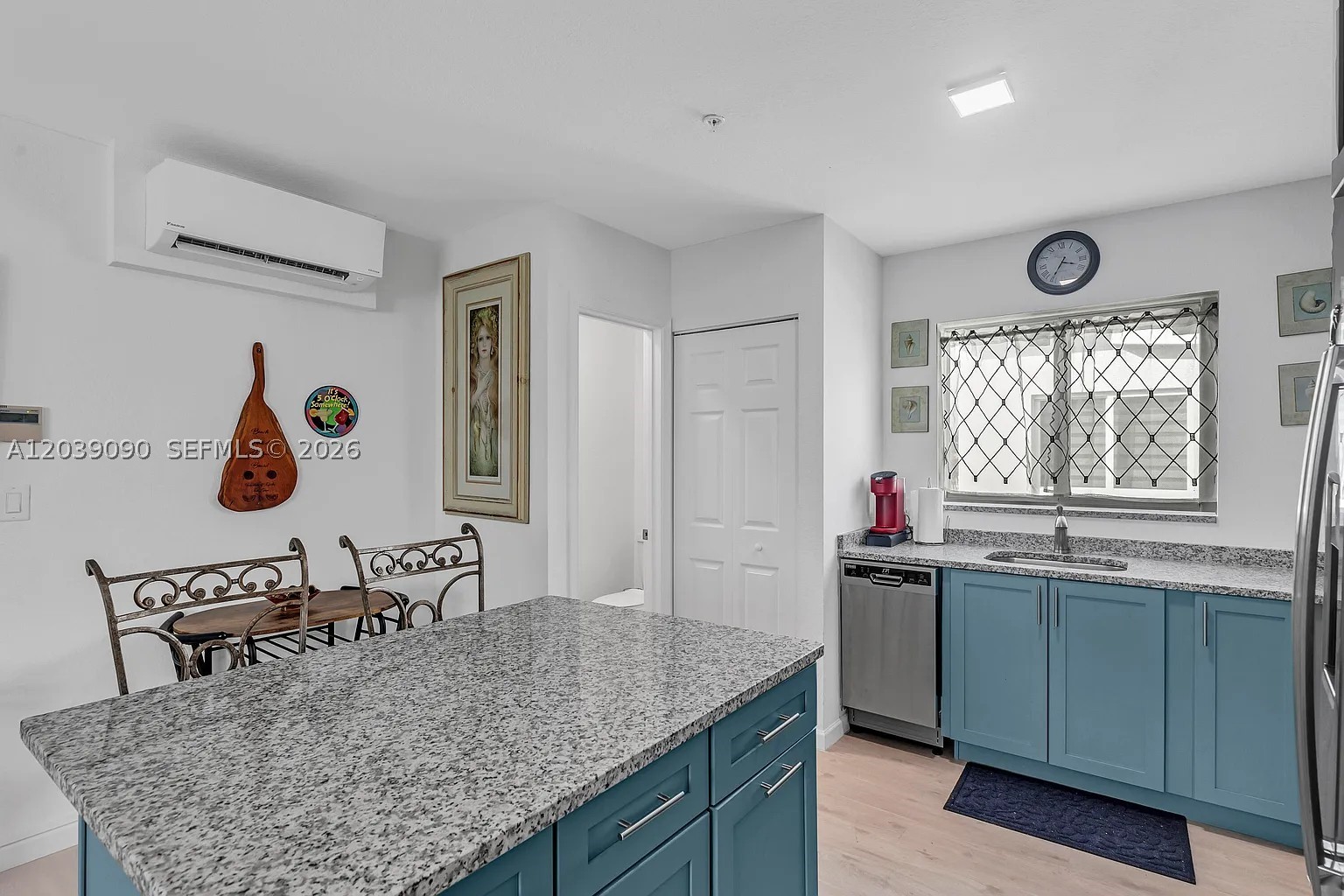 OCEAN ISLES FISHING VILLA - Residential