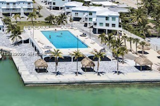 OCEAN ISLES FISHING VILLA - Residential
