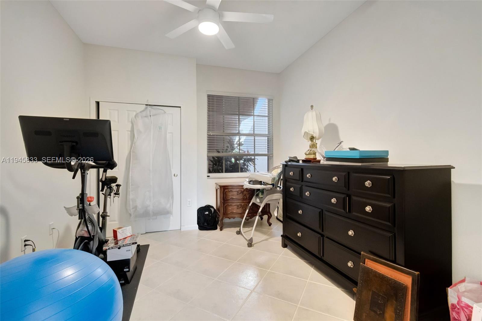 VILLA SONRISA CONDO - Residential