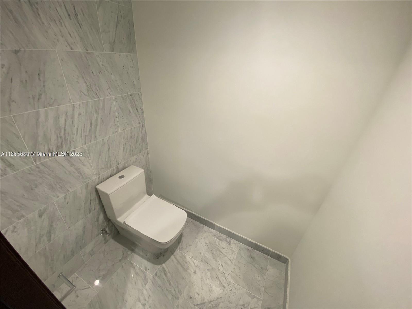 BRICKELL FLATIRON CONDO - Residential
