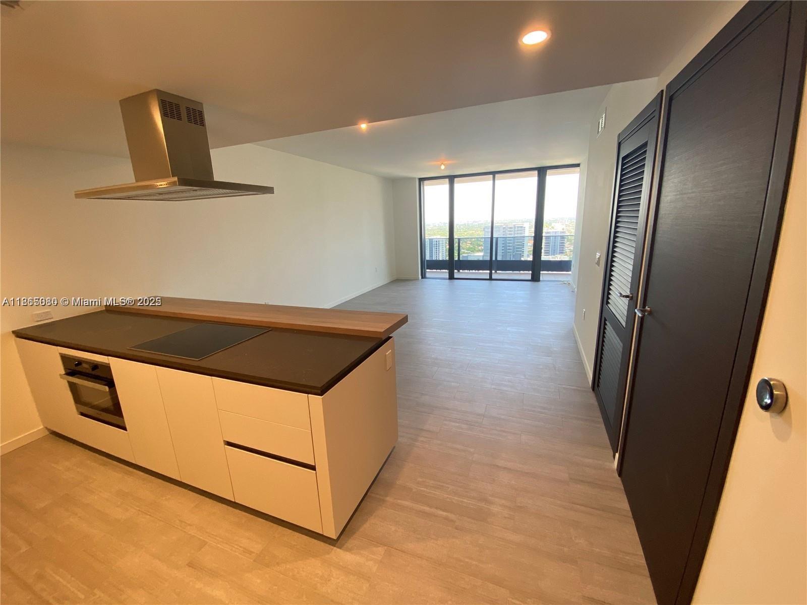BRICKELL FLATIRON CONDO - Residential
