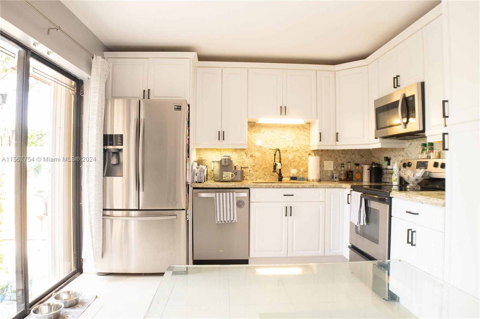 JACARANDA PARCEL 610 - Residential Lease