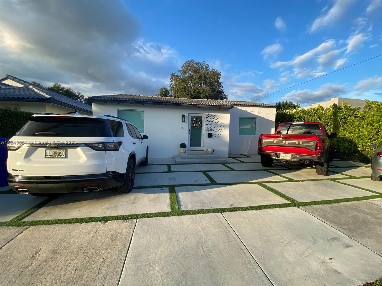 CAROLINA PARK SUB - Residential Lease