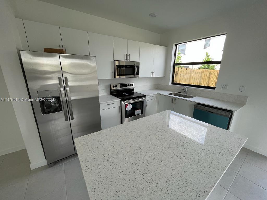 Corsica - Homestead - Residential Lease